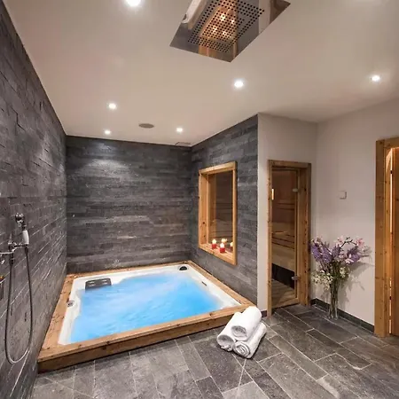 5 Bedroom Chalet Veern Holiday home